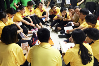 �X��֮·-��(d��ng)һ���������}�r���R�ϵ����^���Լ��Đۉ򲻉�