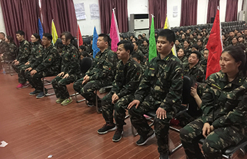 有了壓力，才會(huì)有動(dòng)力，你就會(huì)進(jìn)步！